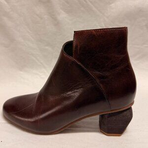 Antelope Perrin Sculptural Heel Leather Ankle Boots - Coffee - Size EU 37